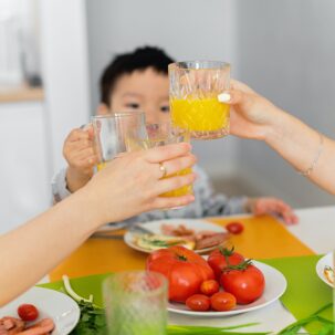 Χυμοί Φρούτων Και Παιδική Διατροφή