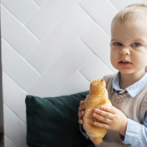 Κοιλιοκάκη Σε Παιδιά: Τι Είναι, Συμπτώματα, Διατροφή & Τι Απαγορεύεται